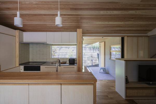 ダイニング キッチン